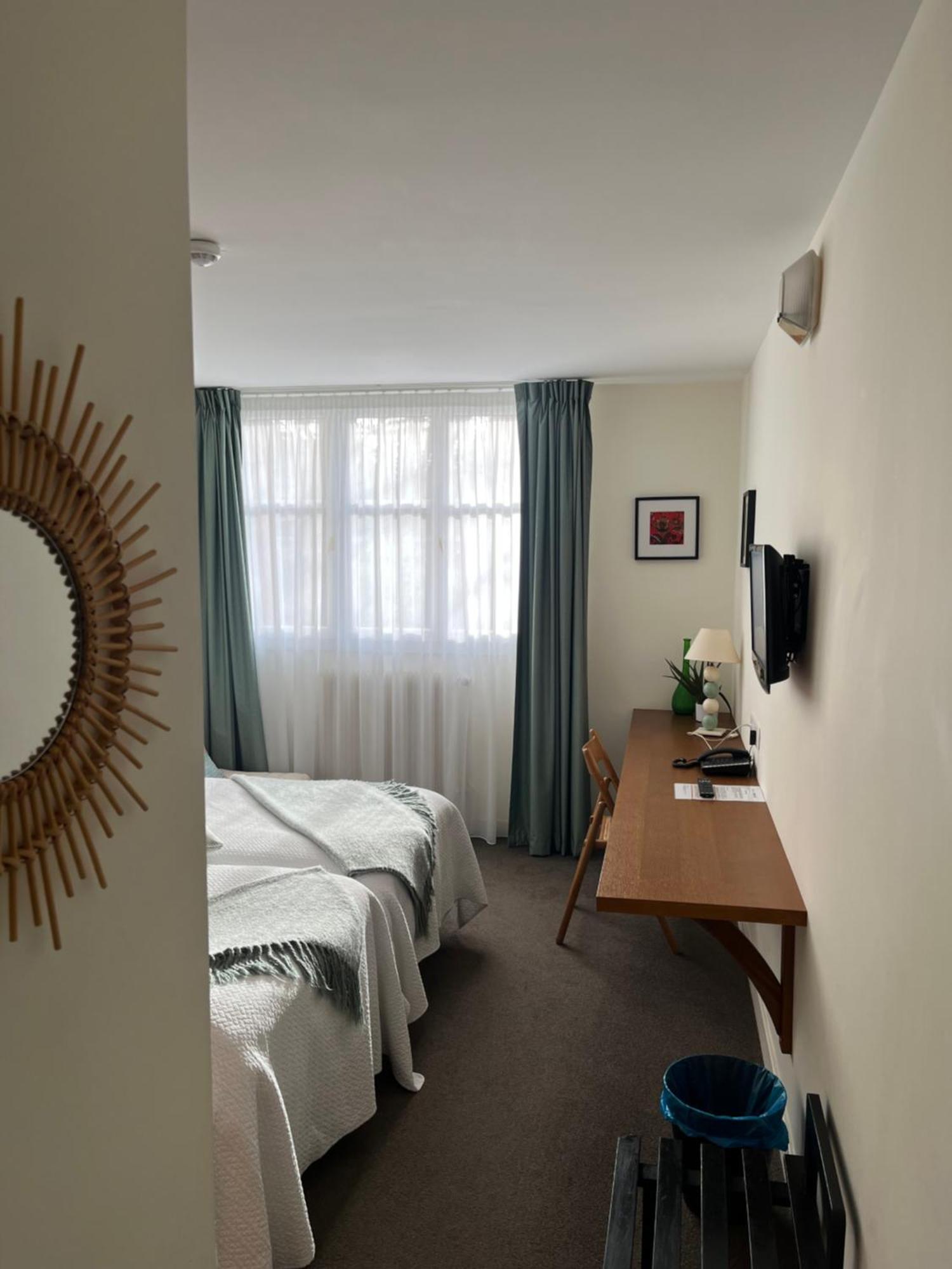 Le Temeraire Hotel Charolles Ngoại thất bức ảnh