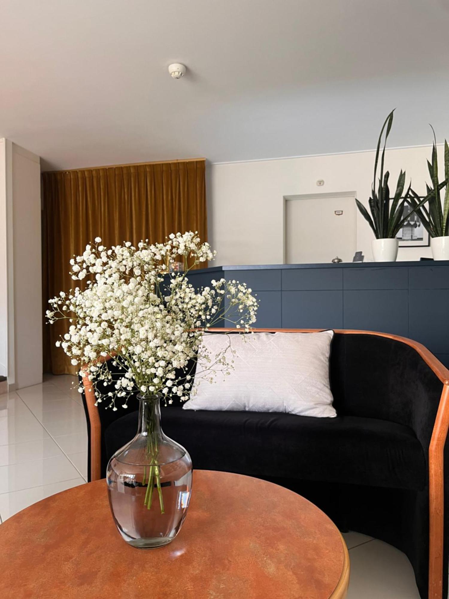 Le Temeraire Hotel Charolles Ngoại thất bức ảnh